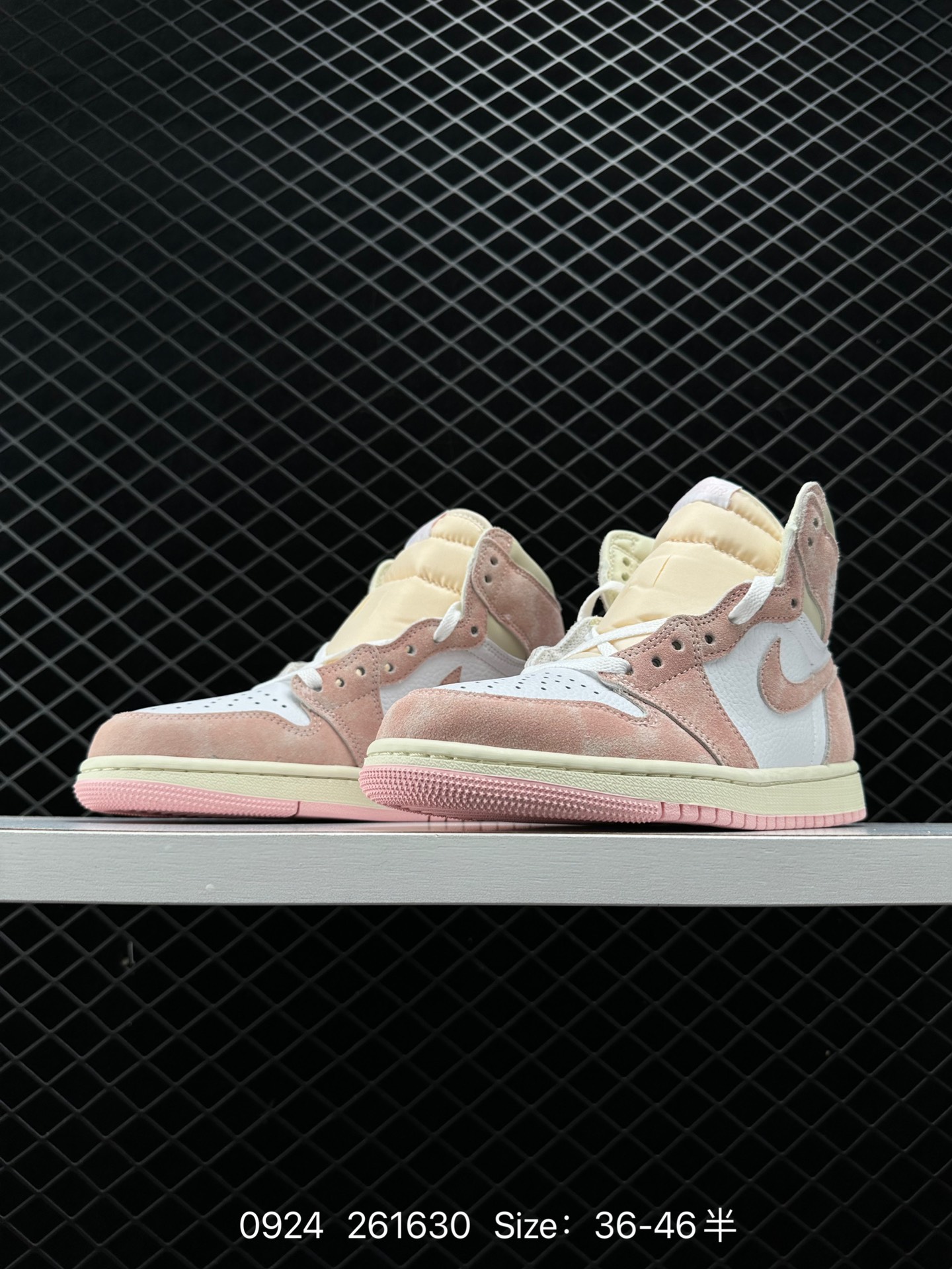 Nike Air Jordan 1 Retro High OG”Black/White“